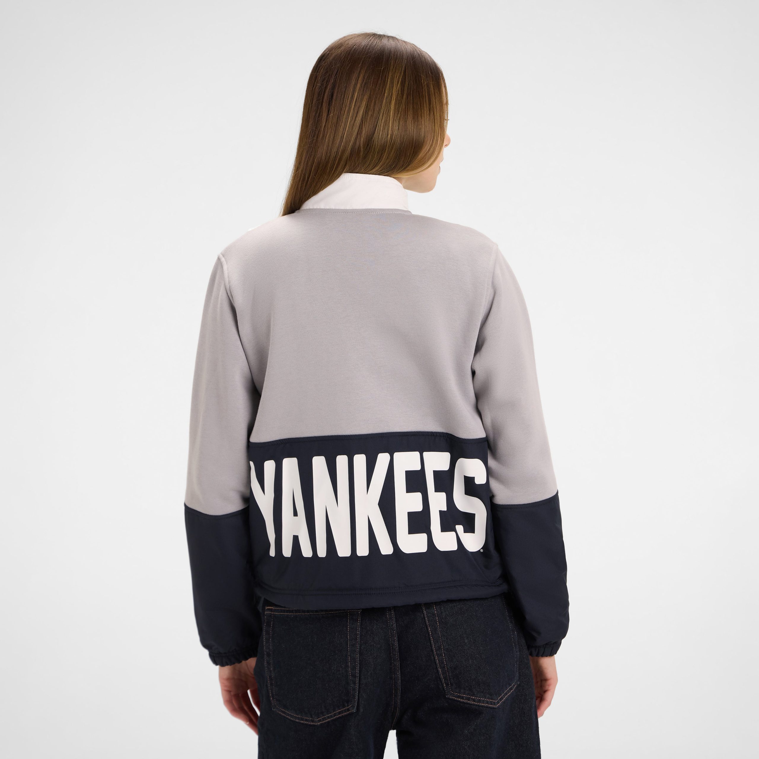 New York Knicks Leisure Women's Full-Zip Sweatshirt - Image 4