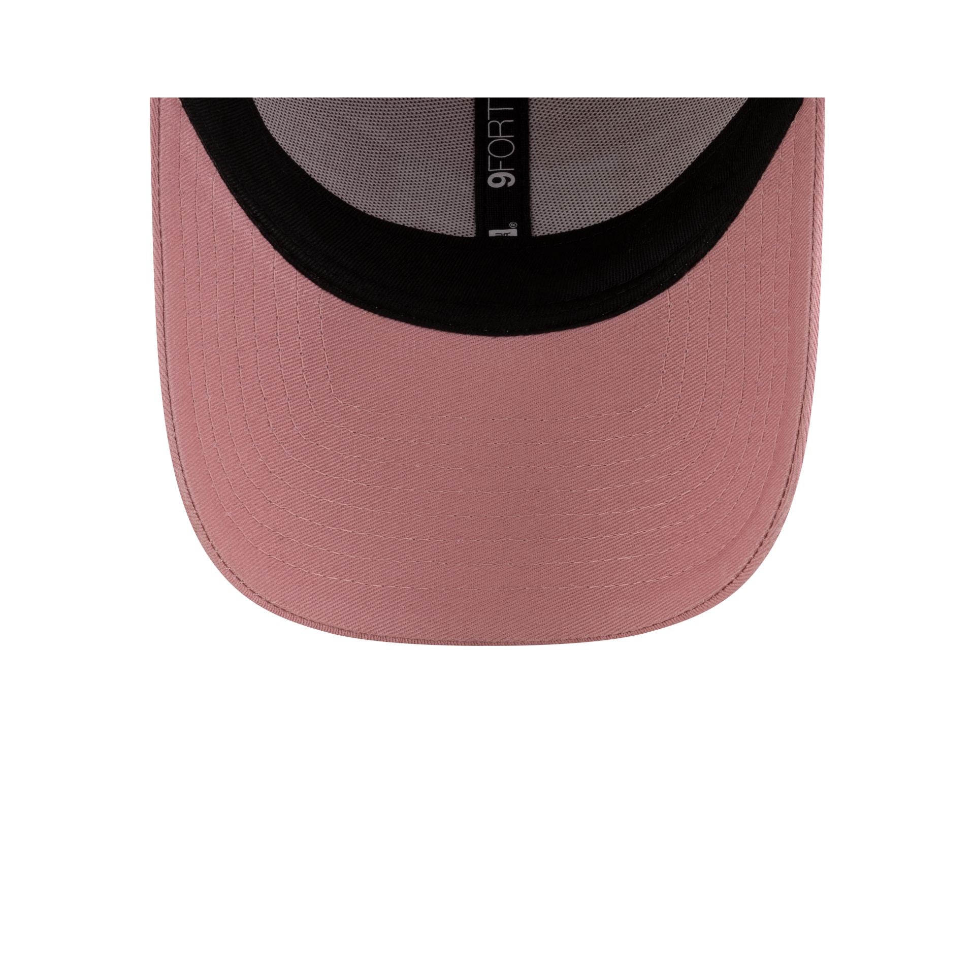 Manchester United FC Seasonal Pink Women's 9FORTY Adjustable Hat - Image 7