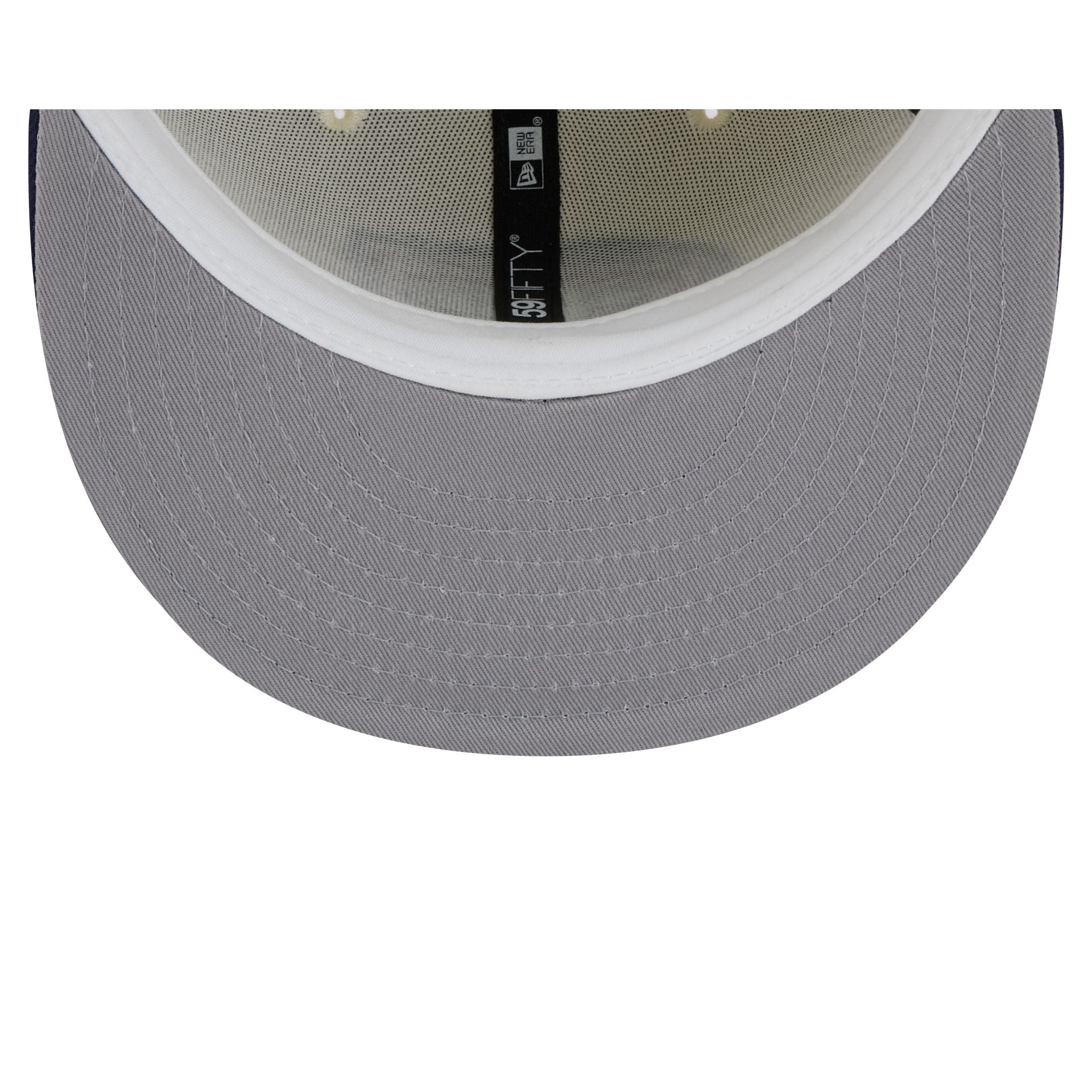 Montreal Canadiens Chrome White 59FIFTY Fitted Hat - Image 7