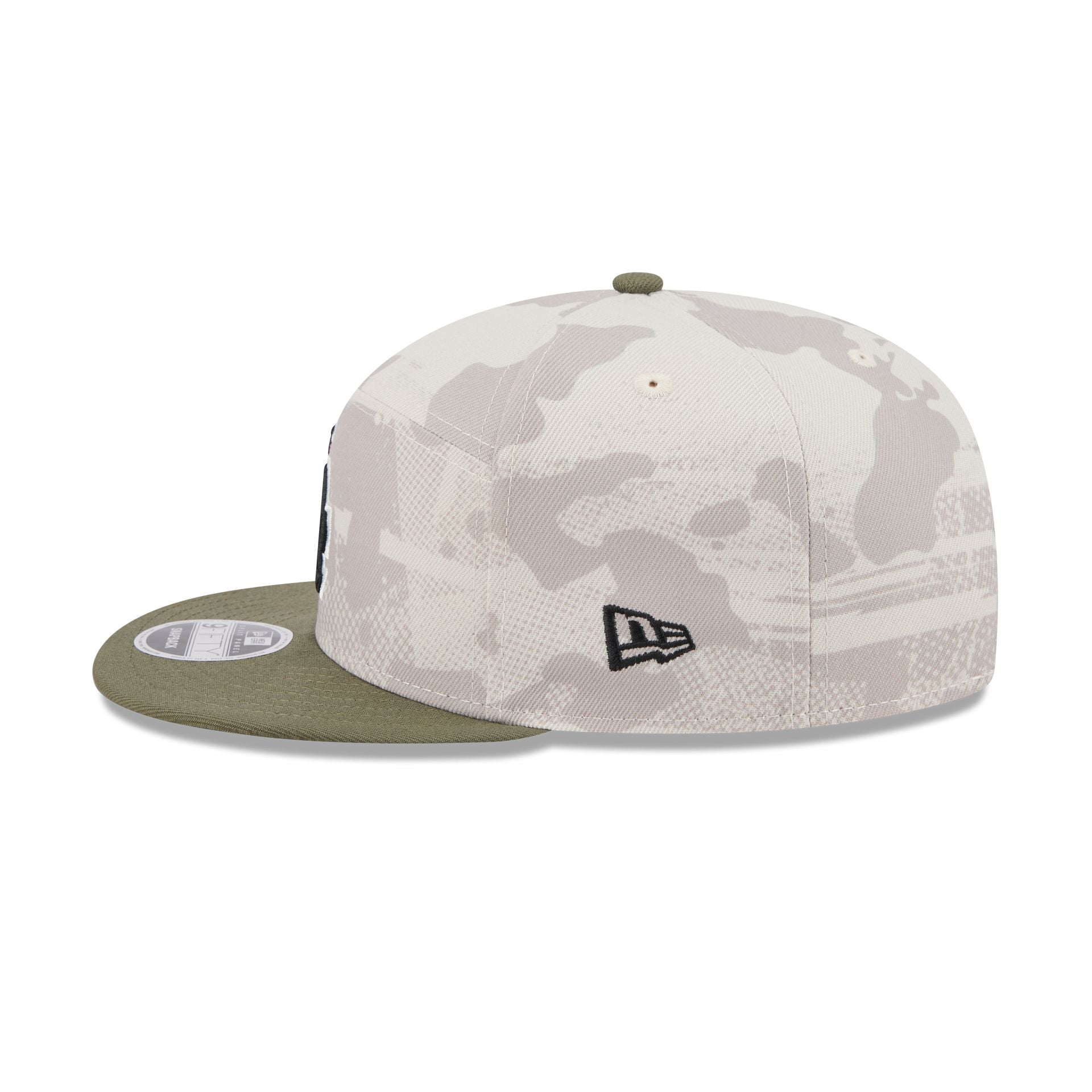 Los Angeles Dodgers Armed Forces Day 2025 Split Panel 9FIFTY Snapback Hat - Image 5