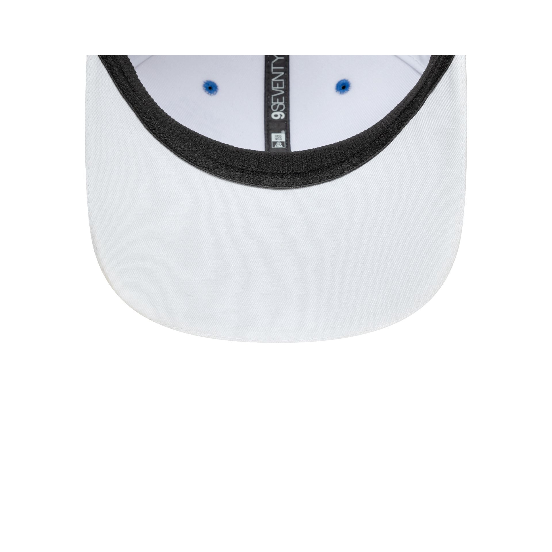 Visa Cash App Racing Bulls White 9SEVENTY Stretch-Snap Hat - Image 5