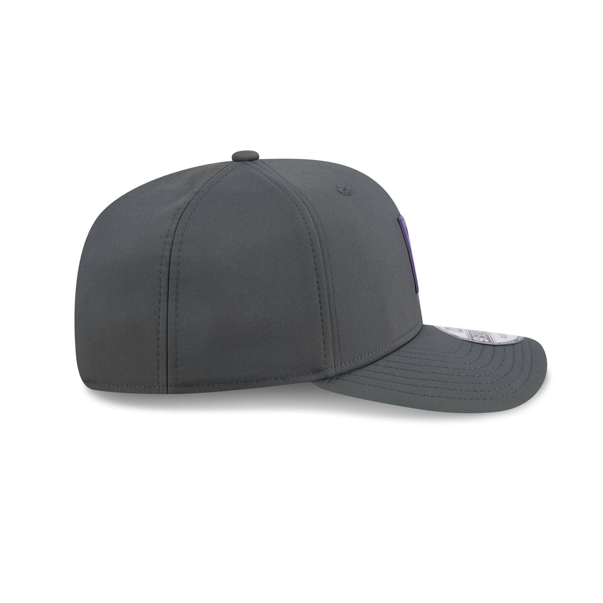 Washington Huskies Cold Weather 9SEVENTY Stretch-Snap Hat - Image 5