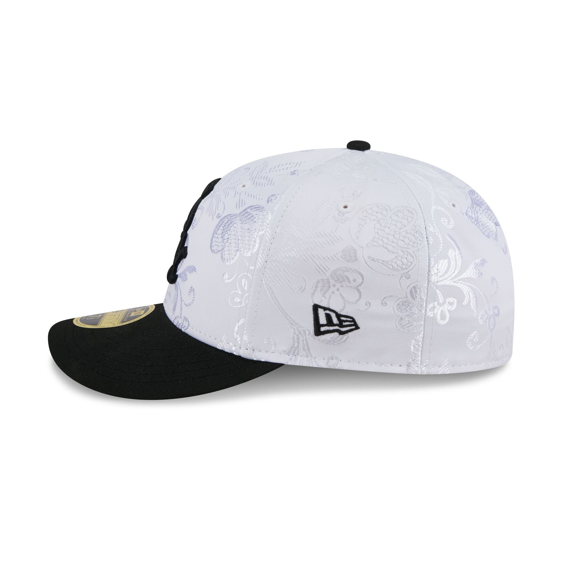 Chicago White Sox Floral Shine Low Profile 59FIFTY Fitted Hat - Image 4