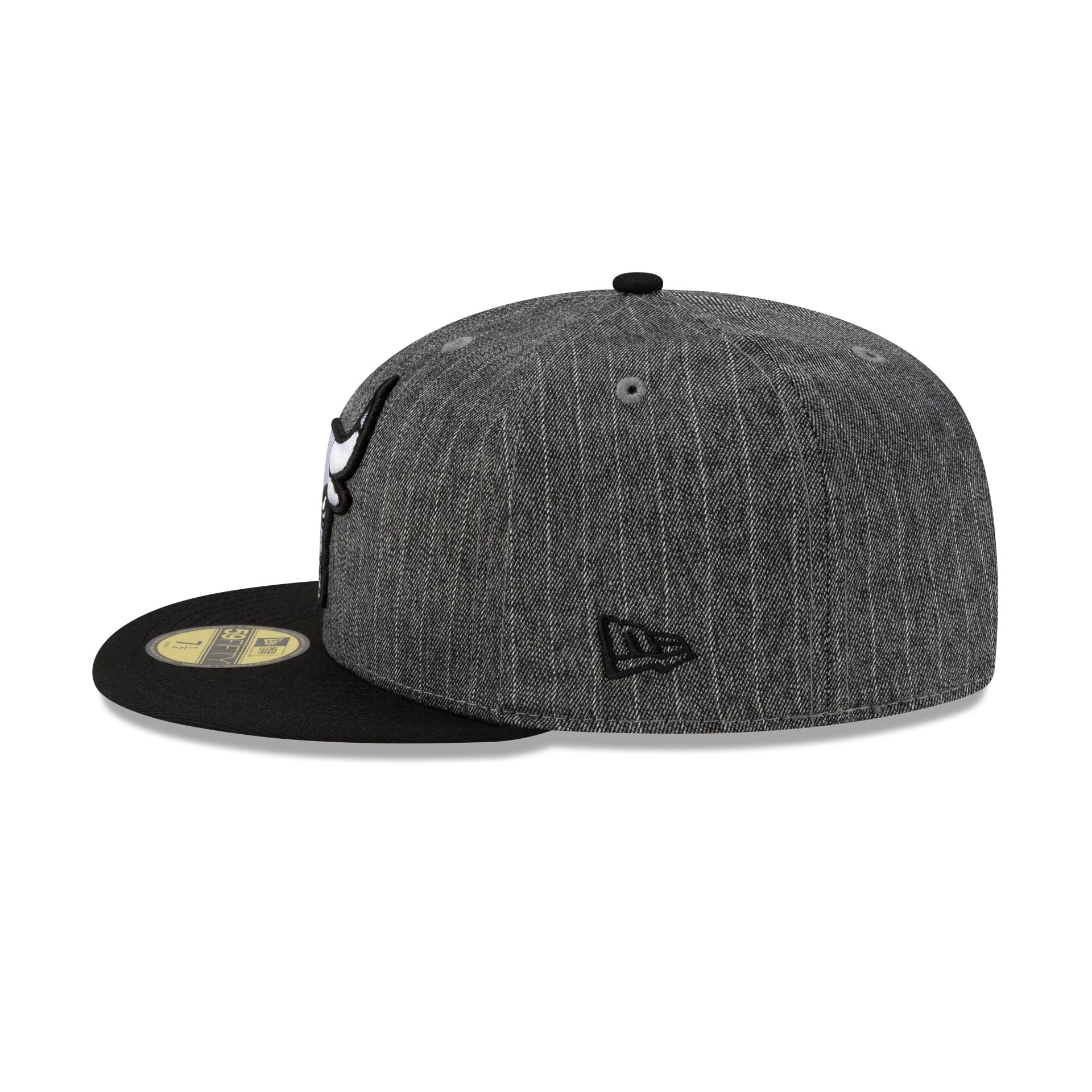 Just Caps Black Pinstripe Chicago Bulls 59FIFTY Fitted Hat - Image 4