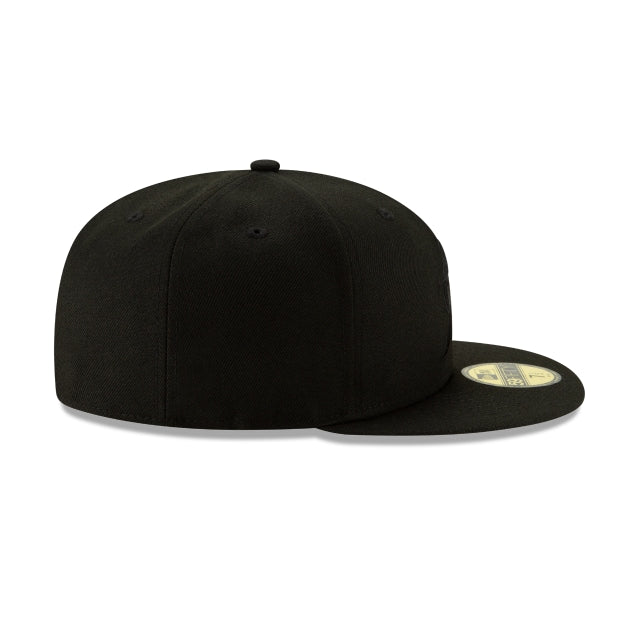 Miami Marlins 2019 Blackout Basic 59FIFTY Fitted Hat - Image 6