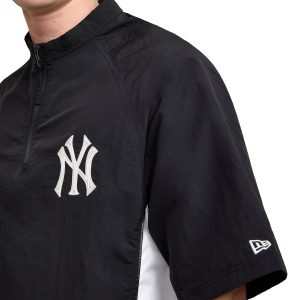 New York Yankees Outdoor Short Sleeve Anorak
